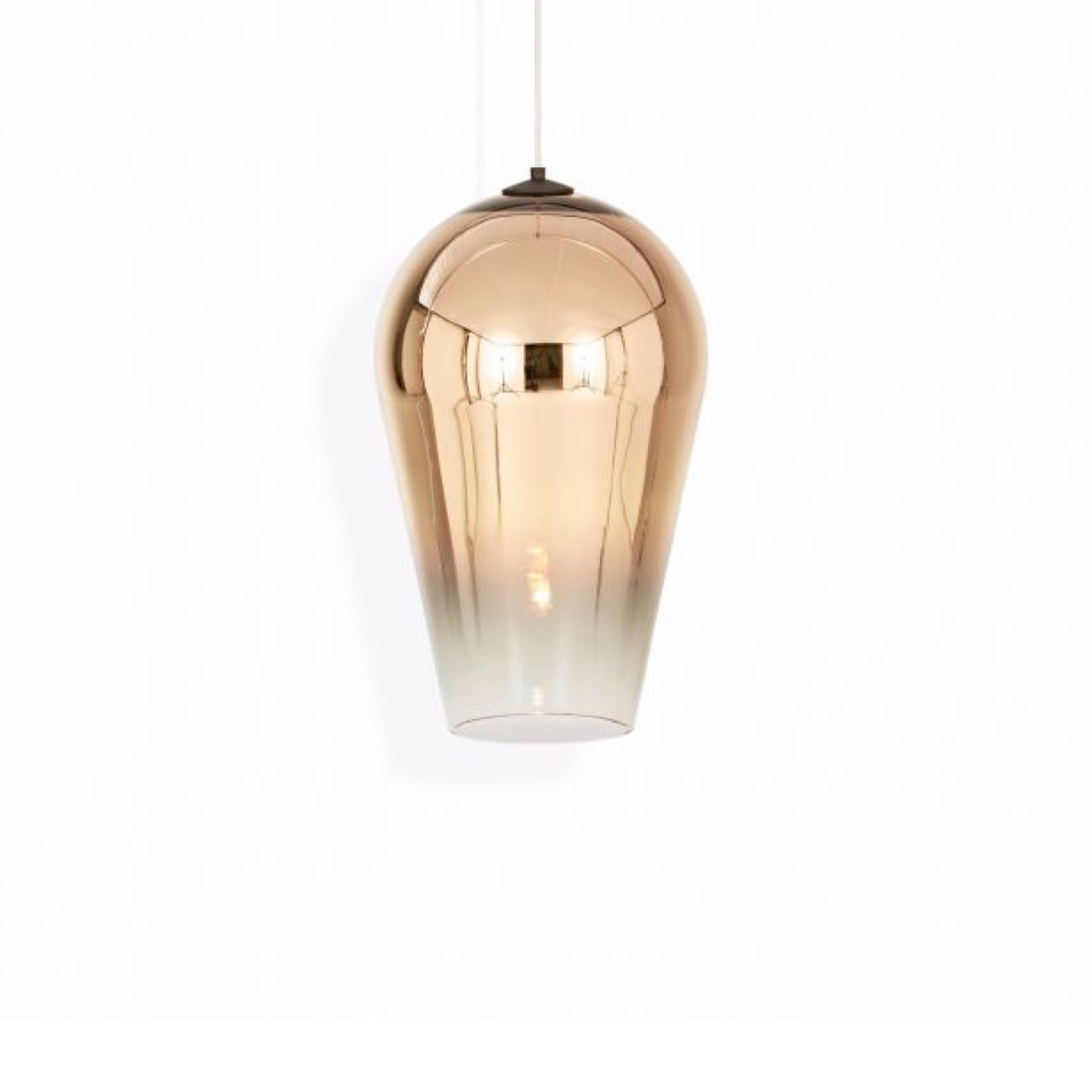 Travis Pendant Lamp boasts soft forms and bold metallized finishes, intriguing and captivating at first sight.