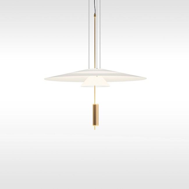 The Olsen style lamps is a collection of pendant lights that provides an ambient light through a thermoplastic translucent diffuser which performs like a spot light thanks to its LED light source.